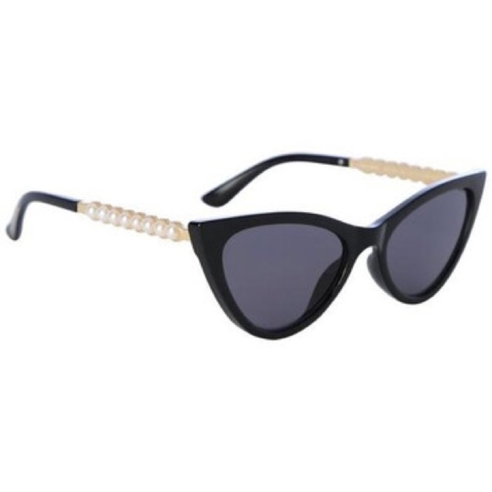 Betsey Johnson Black Cat-Eye Sunglasses with Pearl-Accent Arms